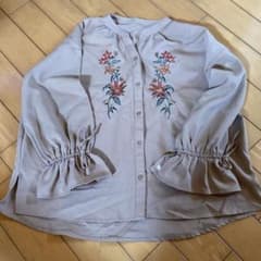 花柄　ブラウス　シャツのサムネイル