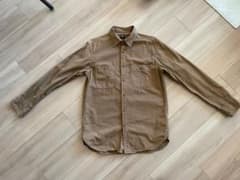 UNIQLOメンズ　シャツのサムネイル