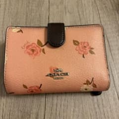 COACH 二つ折り財布 花柄 ピンクのサムネイル