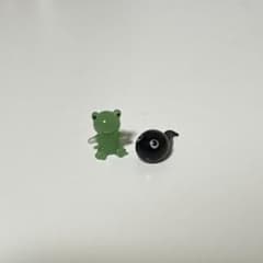かえる　おたまじゃくし　ガラス細工のサムネイル
