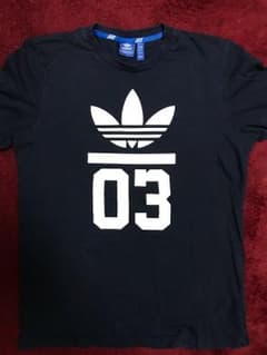 adidas アディダスオリジナルス Tシャツのサムネイル