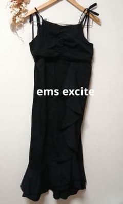 ems excite 엠스익사이트 프릴 캐미 원피스