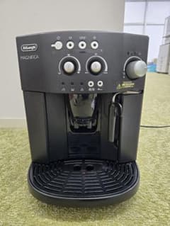 デロンギ 全自動コーヒーマシン マグニフィカ ESAM1000SJエスプレッソのサムネイル