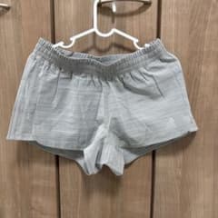 adidas ショートパンツ グレー　新品未使用のサムネイル