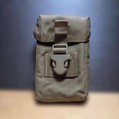 20108 米軍放出品 ミリタリーポーチのサムネイル