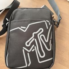 ACTUS MTV コラボ ショルダーバッグ ブラックのサムネイル