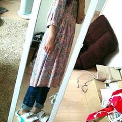 アナザーエディション 花柄ワンピースのサムネイル