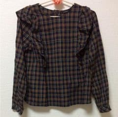 [値下げ！]w closetフリルカットソーのサムネイル