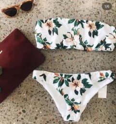 フローラルデザイン セパレート水着 Mサイズのサムネイル
