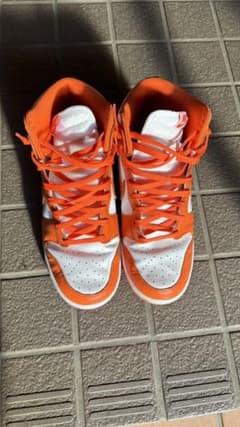NIKE DUNK HIGH ORANGE BLAZEのサムネイル