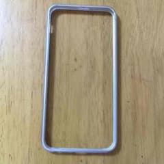 iPhone6SとiPhone6対応周りカバーのサムネイル