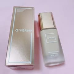 GIVERNY ジヴェルニー 密着カバーファンデーション22のサムネイル