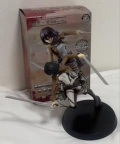 Attack Titan Premium Figure Mikasa Ackerman 3D maneuver ver.