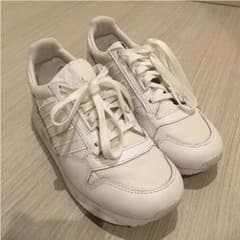 adidasスニーカー★値下げのサムネイル