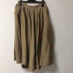 ベージュ ガウチョパンツ