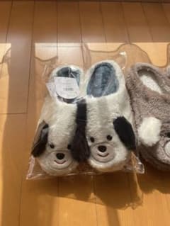【左】犬 | ルームシューズ | 白 | 23〜24.5cmのサムネイル
