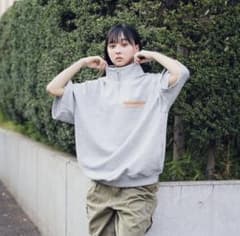 Half Zip Sweatshirt - メルカリ