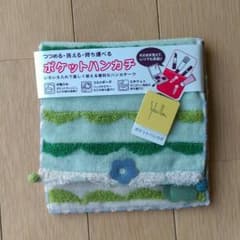 ムニムニ様専用　ポケットハンカチのサムネイル