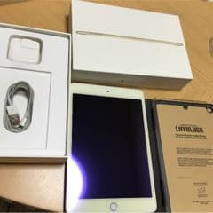 ipadmini4 16gb ゴールド 美品 おまけあり。送料無料！のサムネイル