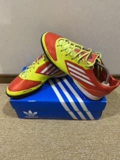 美品　adidas アディダスF30 TRX TFサッカートレーニングシューズのサムネイル