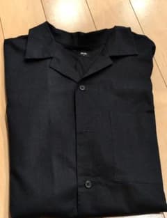UNIQLO オープンカラーシャツ ブラック Sサイズのサムネイル