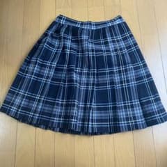 スカートのサムネイル