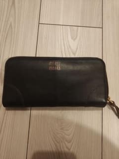 MIU MIU prada ブラック 長財布のサムネイル