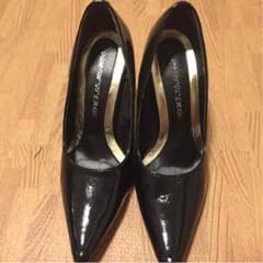 エナメル  ヒール 黒のサムネイル