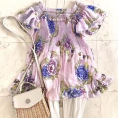 極美品 ノコオーノ フラワープリント プリーツフレアブラウス チュニック ピンク 極美品 ノコオーノ フラワープリント プリーツフレアブラウス