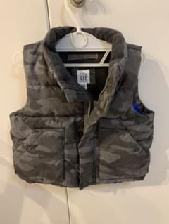 baby GAP 迷彩柄 ダウンベストのサムネイル