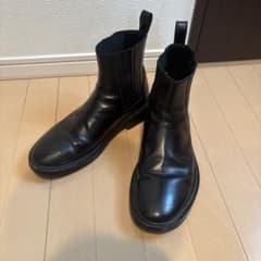 BALENCIAGA サイドゴアブーツ ブラックのサムネイル