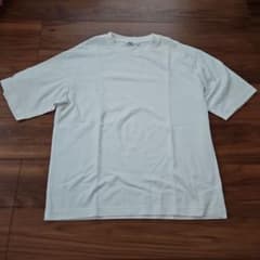 UNIQLO U ユニクロユー Tシャツ ホワイト XLのサムネイル