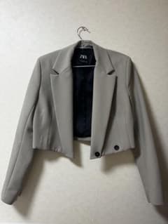 ZARA ジャケットのサムネイル