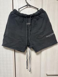 ESSENTIALS FEAR OF GOD ショートパンツ ブラックのサムネイル