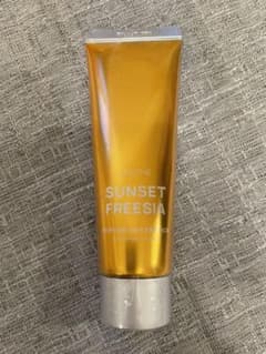 jul7me sunset freesia パフュームエアエッセンスのサムネイル