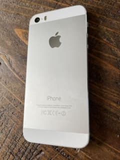 iPhone5S 32GB SIMフリーのサムネイル