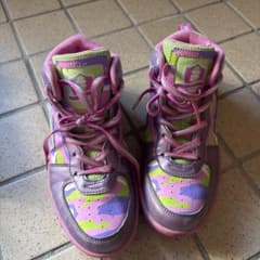 FILA ハイカットスニーカー カモフラ柄 パープル