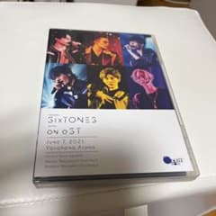 SixTONES/on eST〈2枚組〉のサムネイル