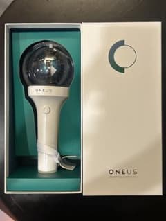 ONEUS OFFICIAL LIGHT STICK Ver.2のサムネイル