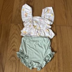 すみっコぐらし セパレート水着 フリル付きのサムネイル