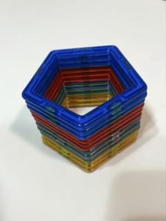 マグフォーマー 五角形 4色セット (正規品)のサムネイル