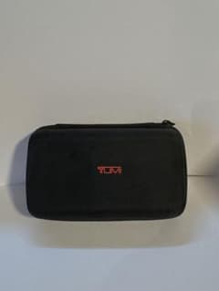 TUMI トラベルポーチハードケース ブラックのサムネイル