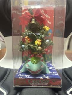 ポケモン　クリスマスツリー　フシギバナ　ピカチュウ　ヒトカゲ　ブースターのサムネイル