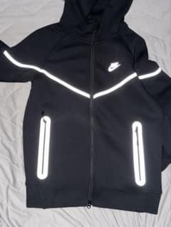 希少‼️　NIKE 反射テックフリース パーカー ブラック Sのサムネイル