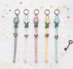 【SALE最終日】お花のパラコード マルチホルダー ・ペットボトルホルダー