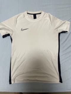 Nike DRI-FIT Mサイズ ホワイト Tシャツのサムネイル