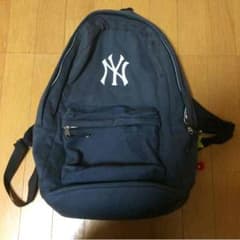 ニューヨーク 紺色 リュックのサムネイル