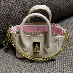 サマンサ　タバサ　ミニバックチャームのサムネイル