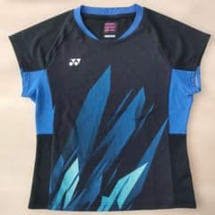 YONEX ゲームシャツ ブラック×ブルー Lサイズのサムネイル