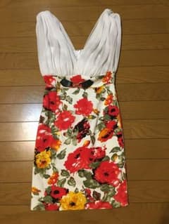 キャバドレスのサムネイル